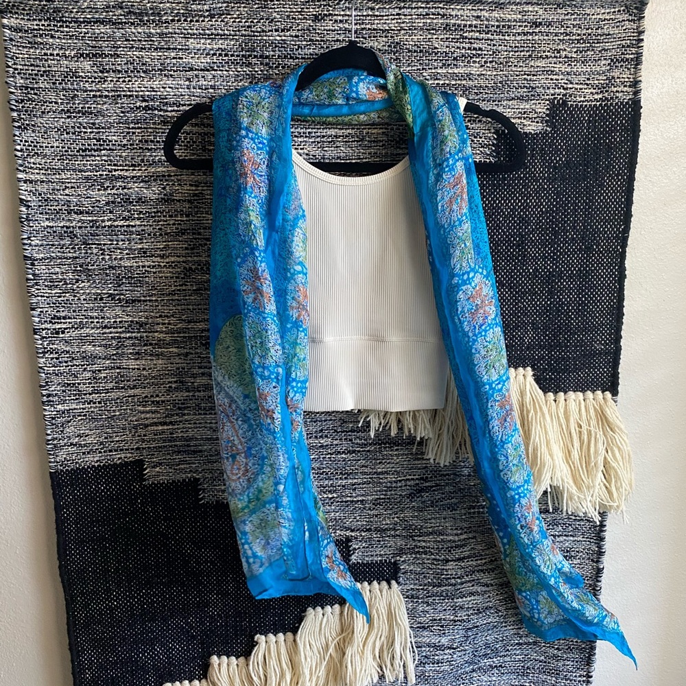 Thin blue sheer scarf - unknown brand